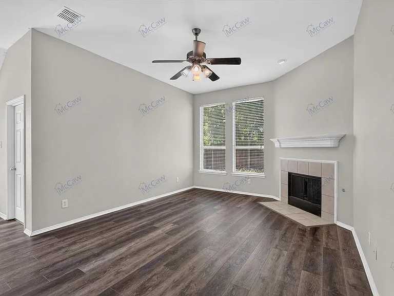 7297 Chinquapin Dr — Photo 4