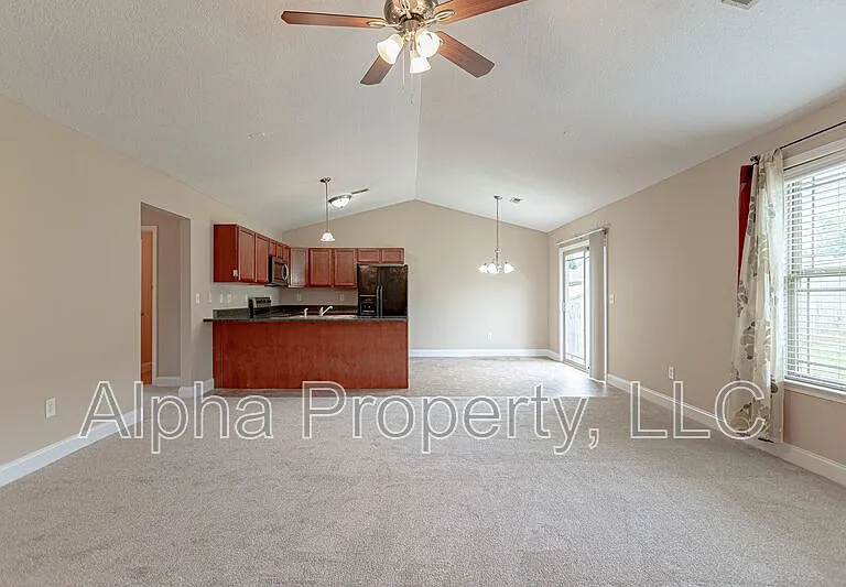 39 Nautical Dr — Photo 4