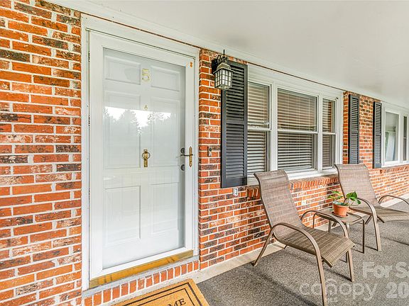 5th image of 102 Boyd Dr #5C