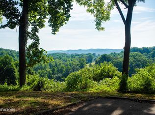 2 & 3 Timbercrest Ln, Clinton, TN 37716