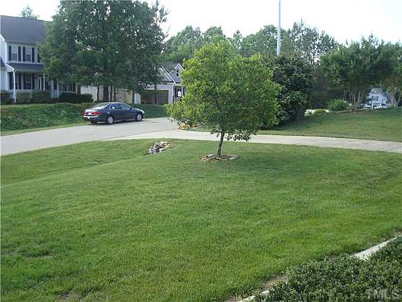 4th image of 206 Vinson Park Dr