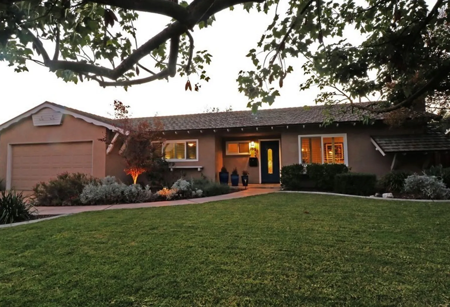3 bed, 1662 sqft, $4,000 — Photo 1