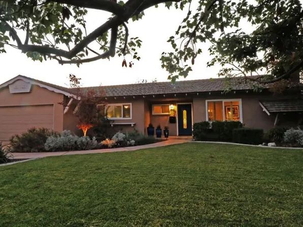 523 Clark Ave, Claremont, CA 91711