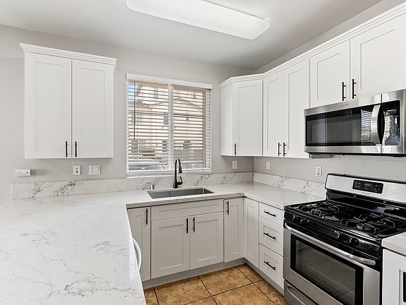 5th image of 2341 Corte Flores Unit 107