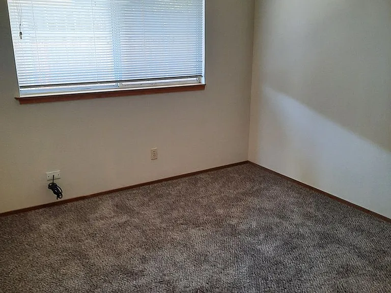 160 Curry Dr #C — Photo 3