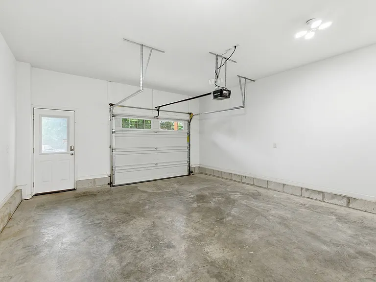 1213 Frisco St — Photo 32