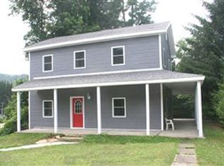 26 1st St, Tidioute, PA 16351