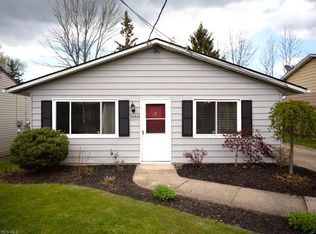 1060 Orchard Ave, Aurora, OH 44202