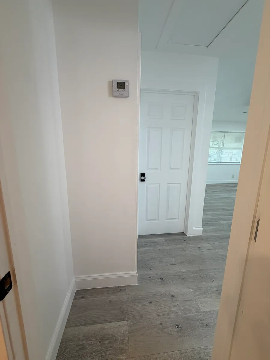 Building Photo - 4847 Carver St #4847