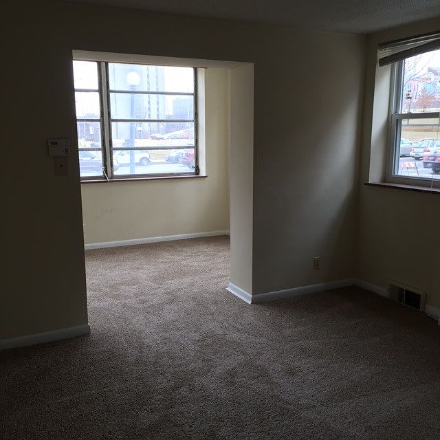 1st image of 3009 Clifton Ave