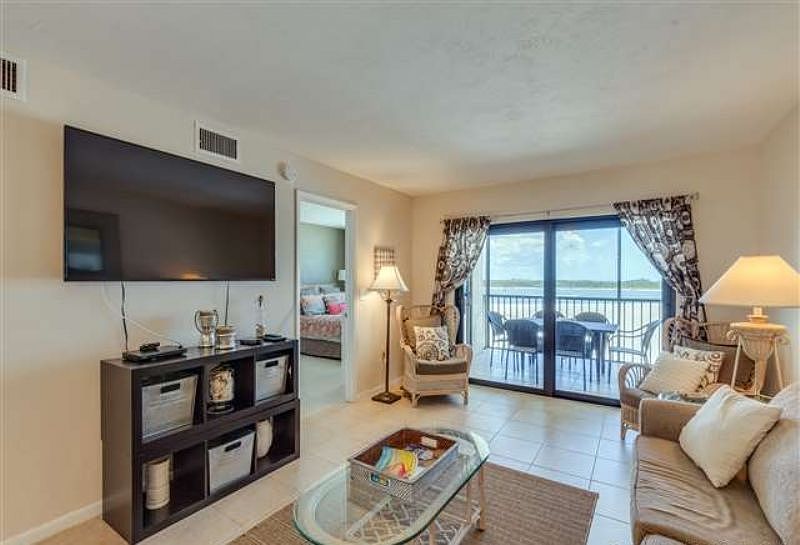 1st image of 8350 Estero Blvd APT 424