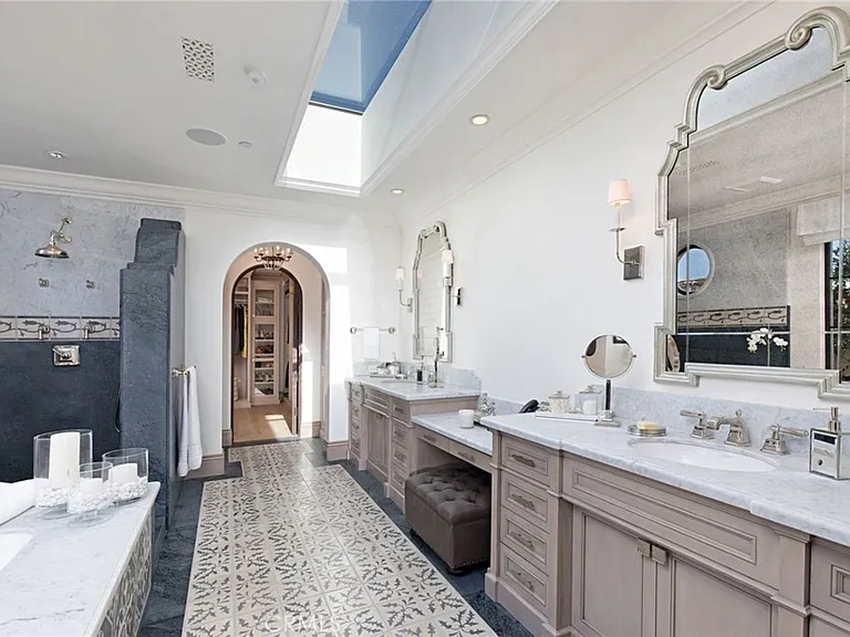 57 Monarch Bay Dr — Photo 17