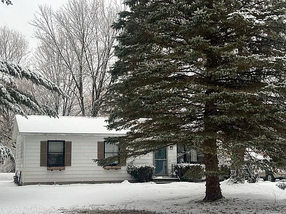 4th image of 4644 Manor Wood Dr S