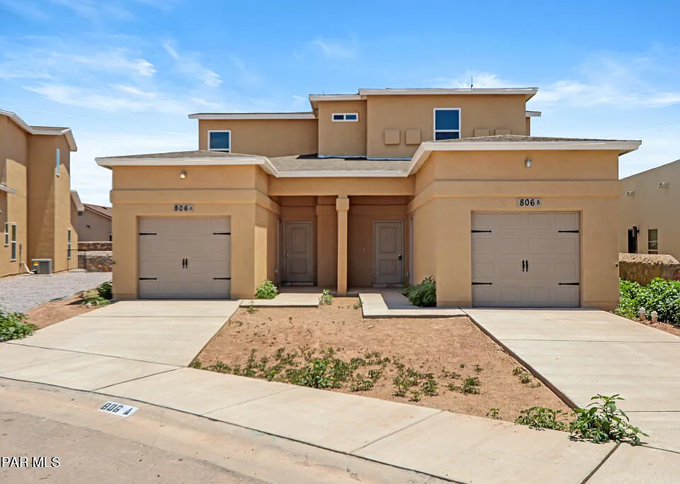 806 Hc Gilbert Minjares Dr #A