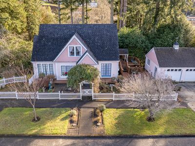 891 E 1st St, Coquille, OR, 97423