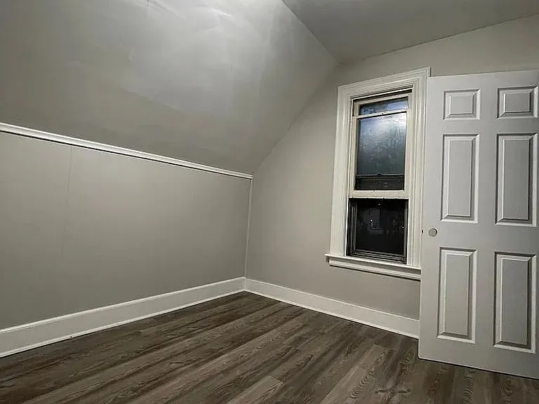 1002 8th St S — Photo 7