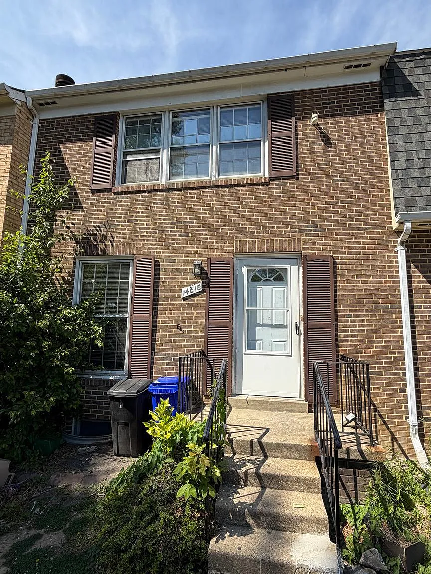 3 bed, 2.5 bath, 1908 sqft, $2,799 — Photo 1