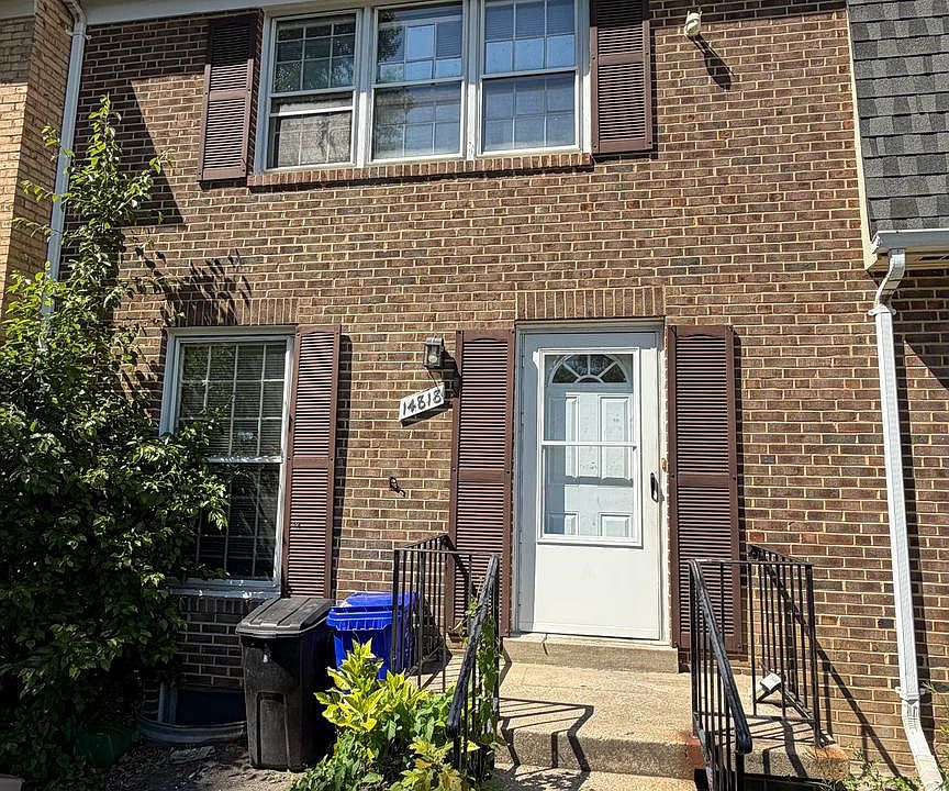 1st image of 14818 Belle Ami Dr #10