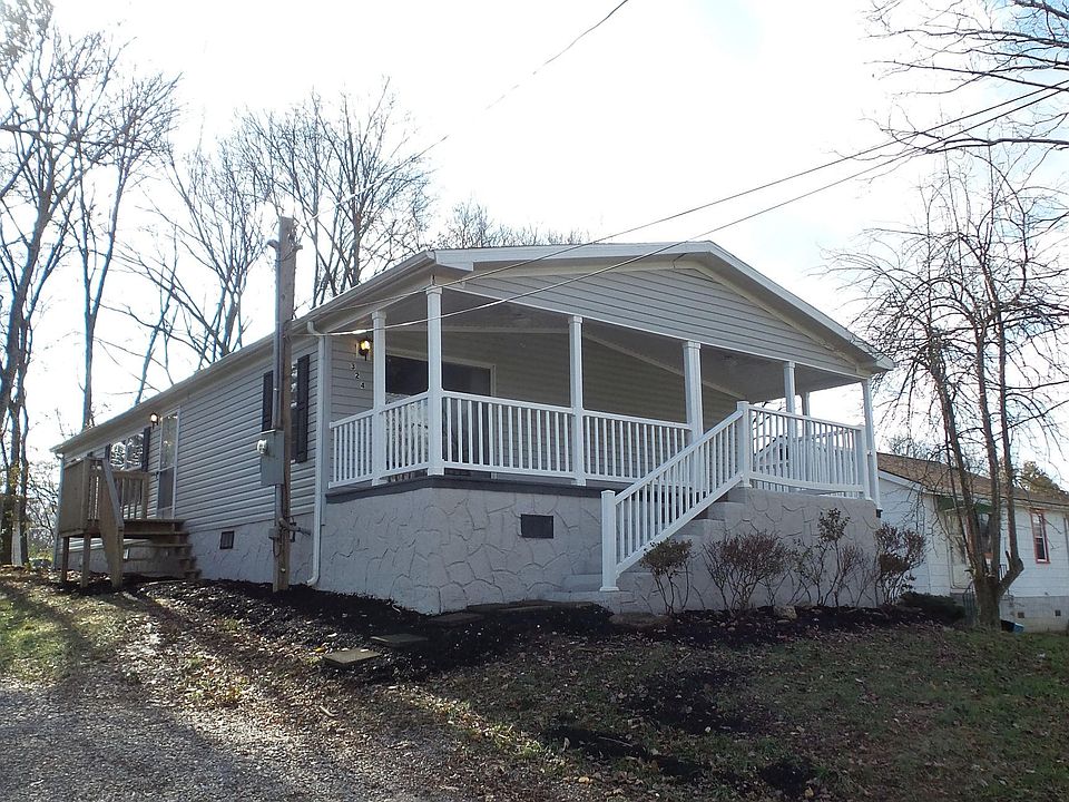 1st image of 324 SW Barrar Ave