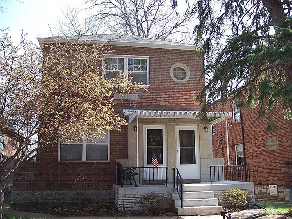 2nd image of 6656 Devonshire Ave