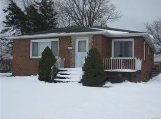 4827 Kennison Pkwy, Hamburg, NY 14075
