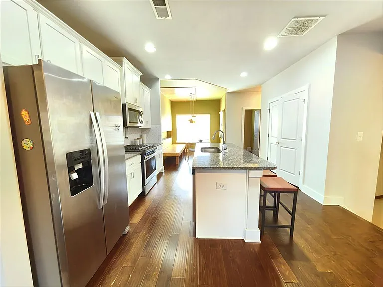 3797 Oxford Cir — Photo 14
