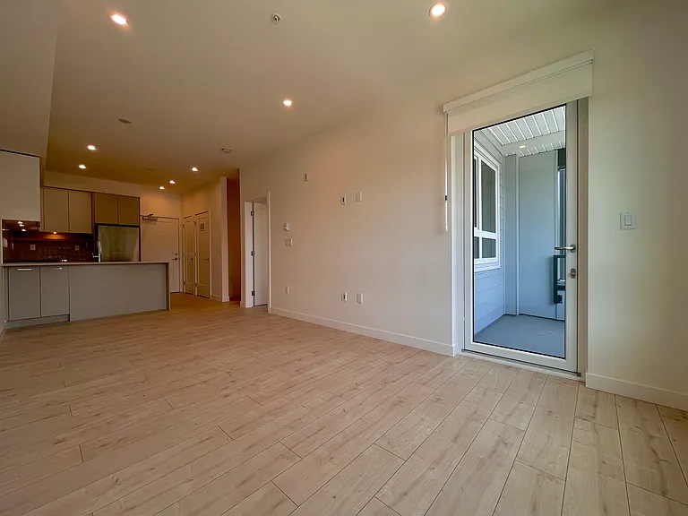 13777 75a Ave #313 — Photo 15