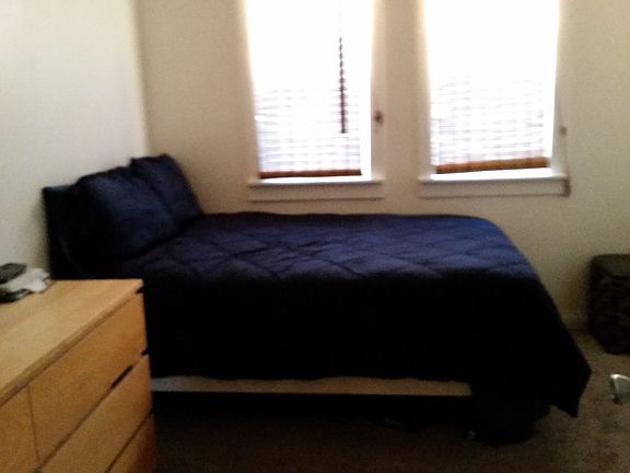 Middle bedroom with bathroom