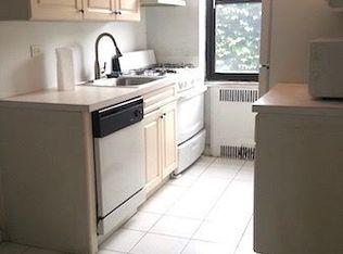 98-76 Queens Blvd #2B, Rego Park, NY 11374