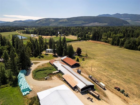 2332 Endall Rd, Comox Valley, BC V9J 1G7