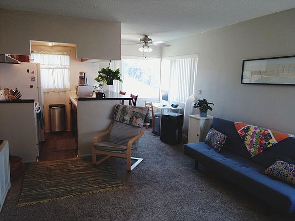 3rd image of 331 Carroll Park W