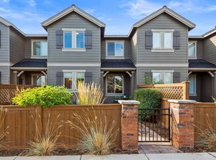 20815 NE Boulderfield Ave, Bend, OR 97701