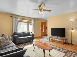 436 Linde St, Deforest, WI 53532