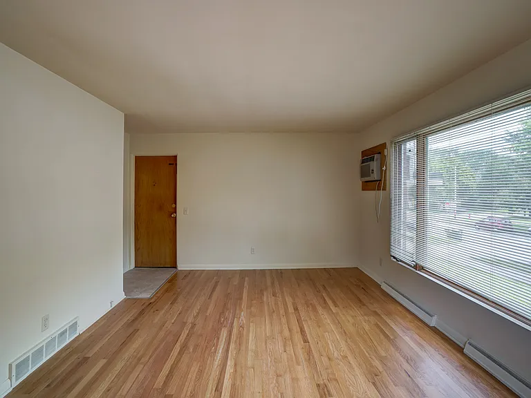 410 Berwyn Dr #2 — Photo 18