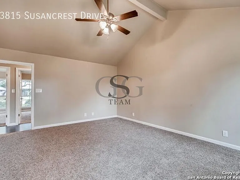 13815 Susancrest Dr — Photo 15