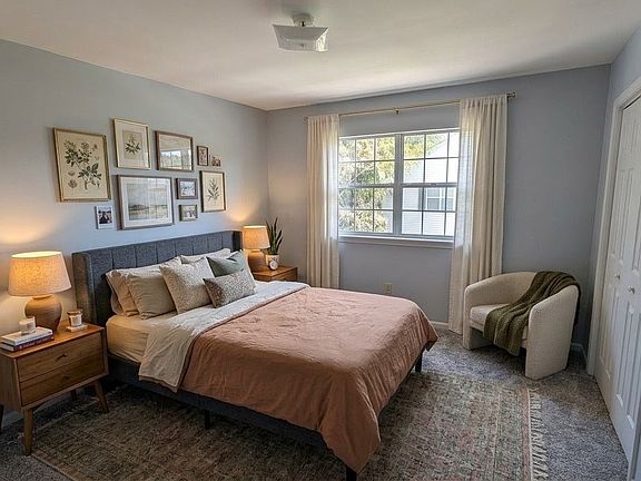 5th image of 129 Old North Church Rd #129