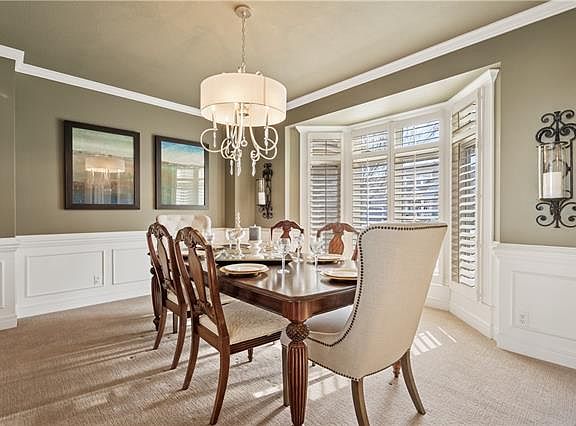 4th image of 14935 Outlook Ln