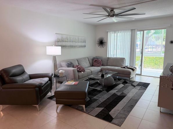 3002 Portofino Isle APT D1