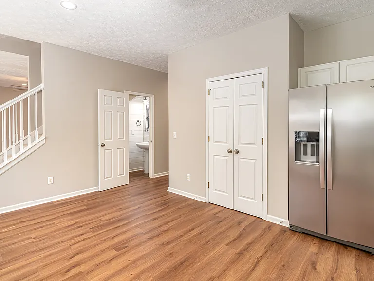 3131 Winberry Dr — Photo 8