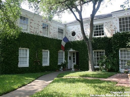 1st image of 335 W Rosewood Ave #3