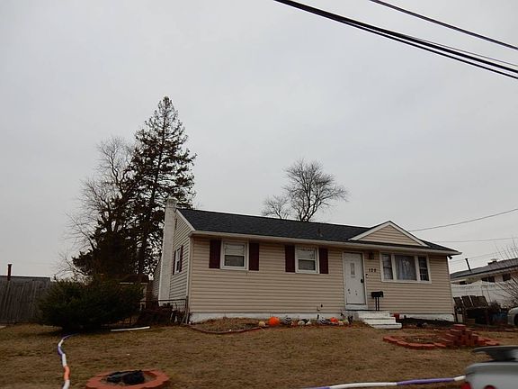 5th image of 120 Lehigh Ave