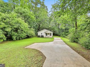 14 Ray St, Newnan, GA 30263