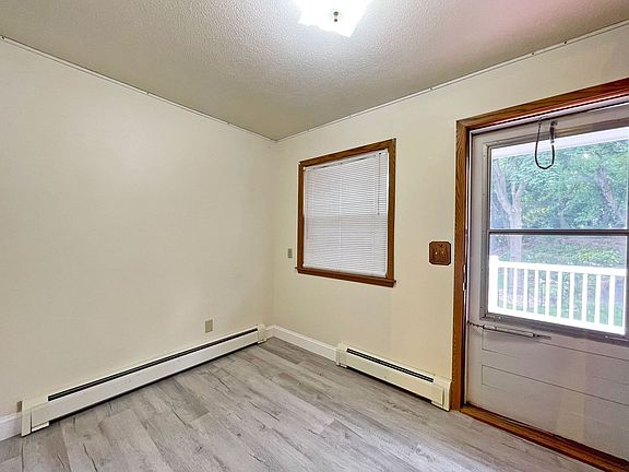 4th image of 5075 Mulcare Dr