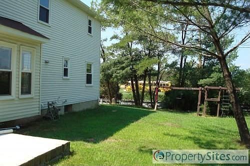 2nd image of 3324 Thorngate Dr