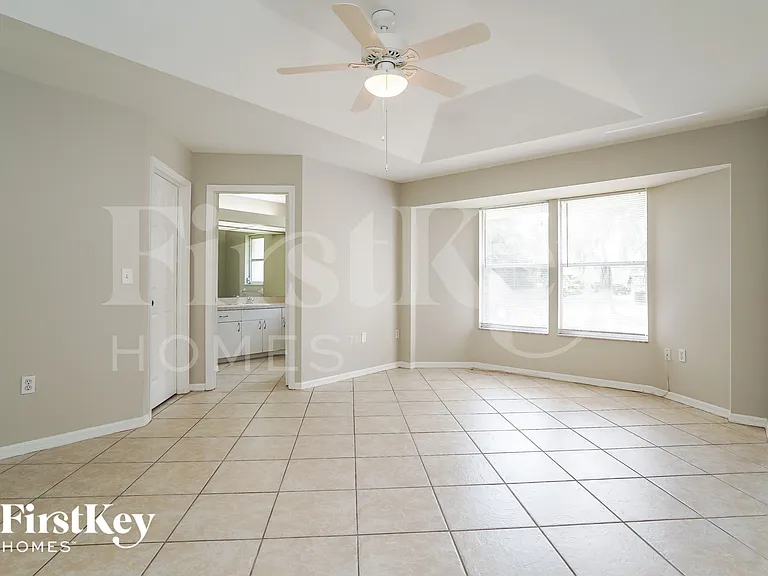 17536 Oriole Rd — Photo 9