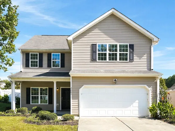 2401 King Malcolm Ln, Zebulon, NC 27597