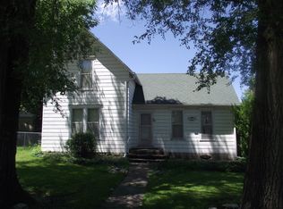 38 Oak St, Bucklin, MO 64631