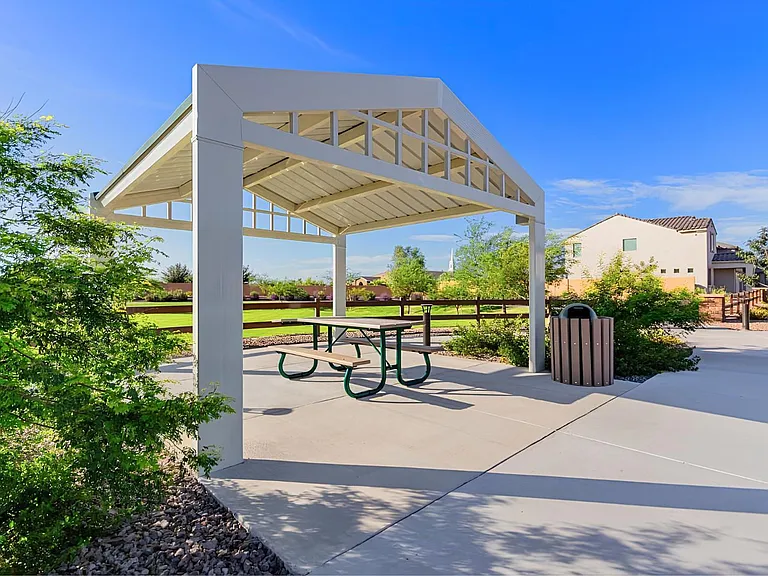 1533 W Sabel Ct — Photo 16