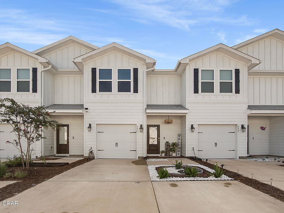 1st image of 456 Melrose Way