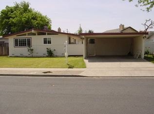 731 Walnut Ln, Hollister, CA